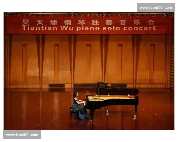 适合钢琴比赛的精选曲目推荐及演奏技巧解析