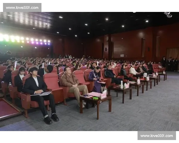 以声音为帆以思想为岸的演讲比赛主持结束华章共赴梦想新征程的序